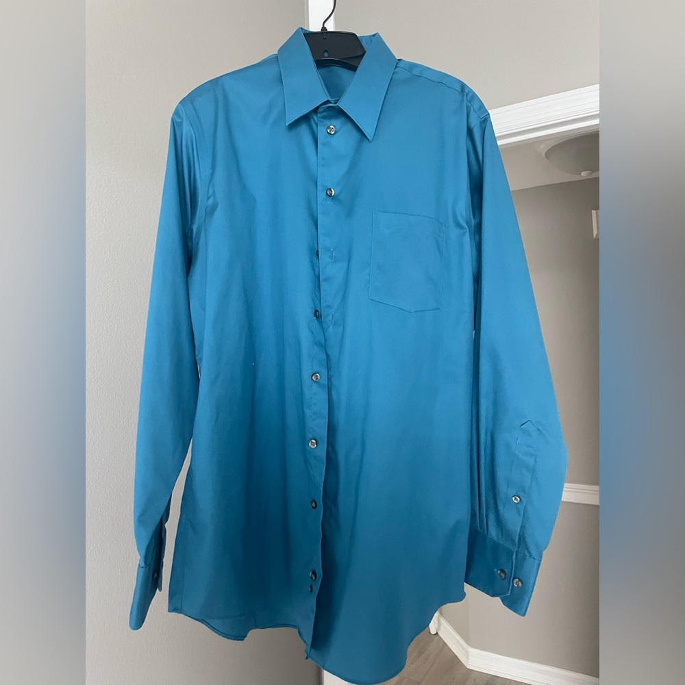 Kenneth Cole Teal Men’s long sleeve Button down shirt